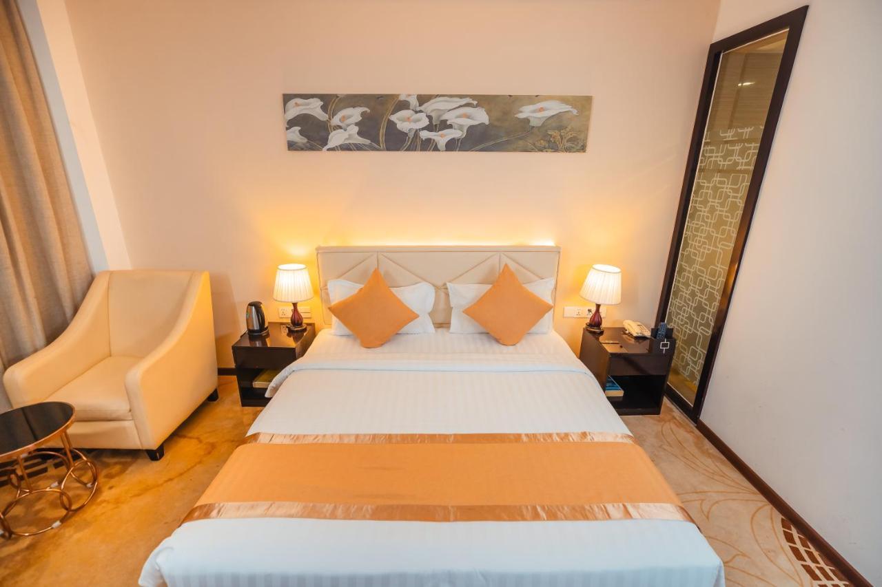 Hotel Sanchaung Янгон Экстерьер фото