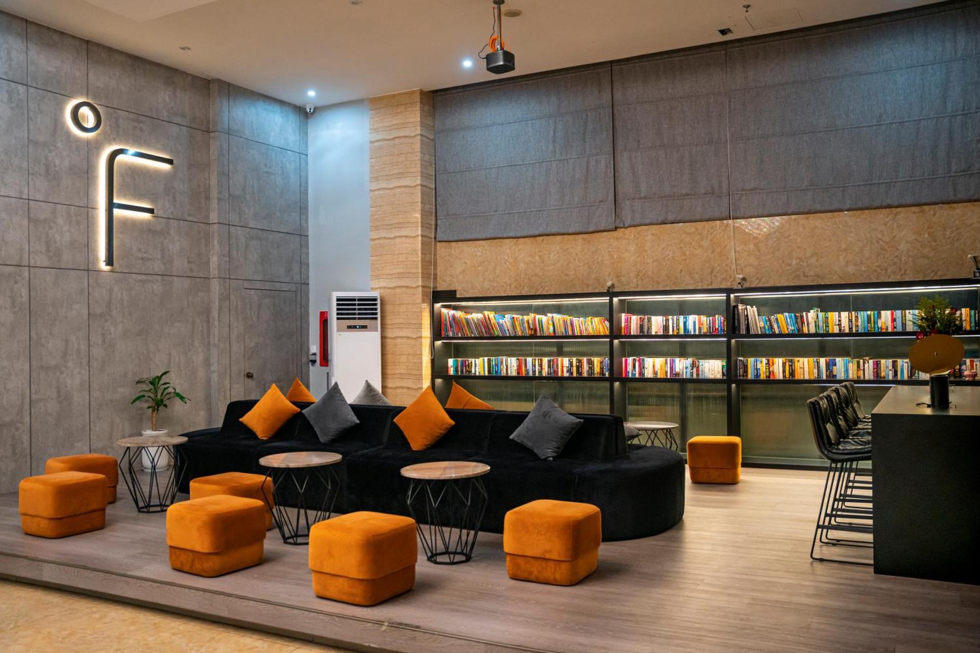 Hotel Sanchaung Янгон Экстерьер фото