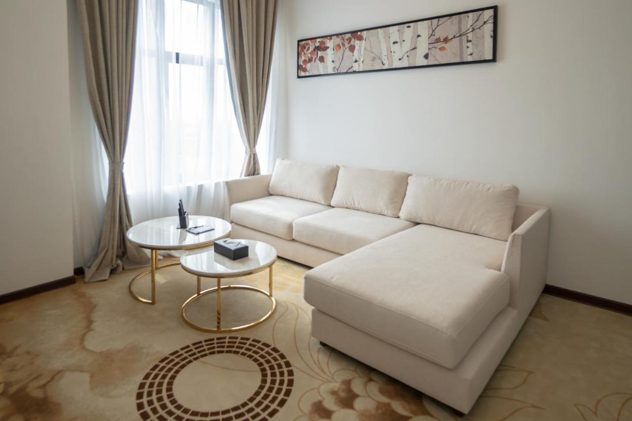 Hotel Sanchaung Янгон Экстерьер фото