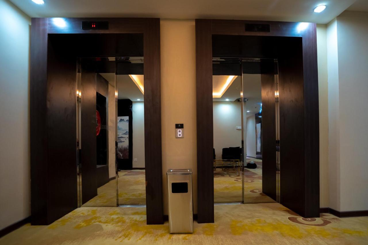 Hotel Sanchaung Янгон Экстерьер фото
